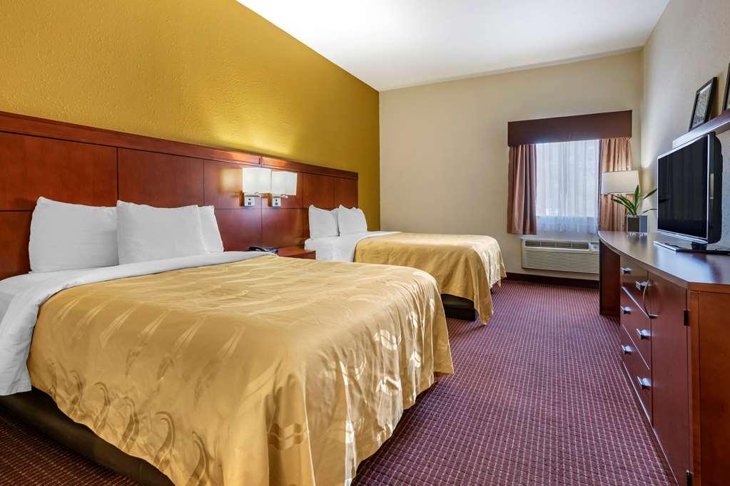 Quality Inn Zephyrhills-Dade City Kültér fotó