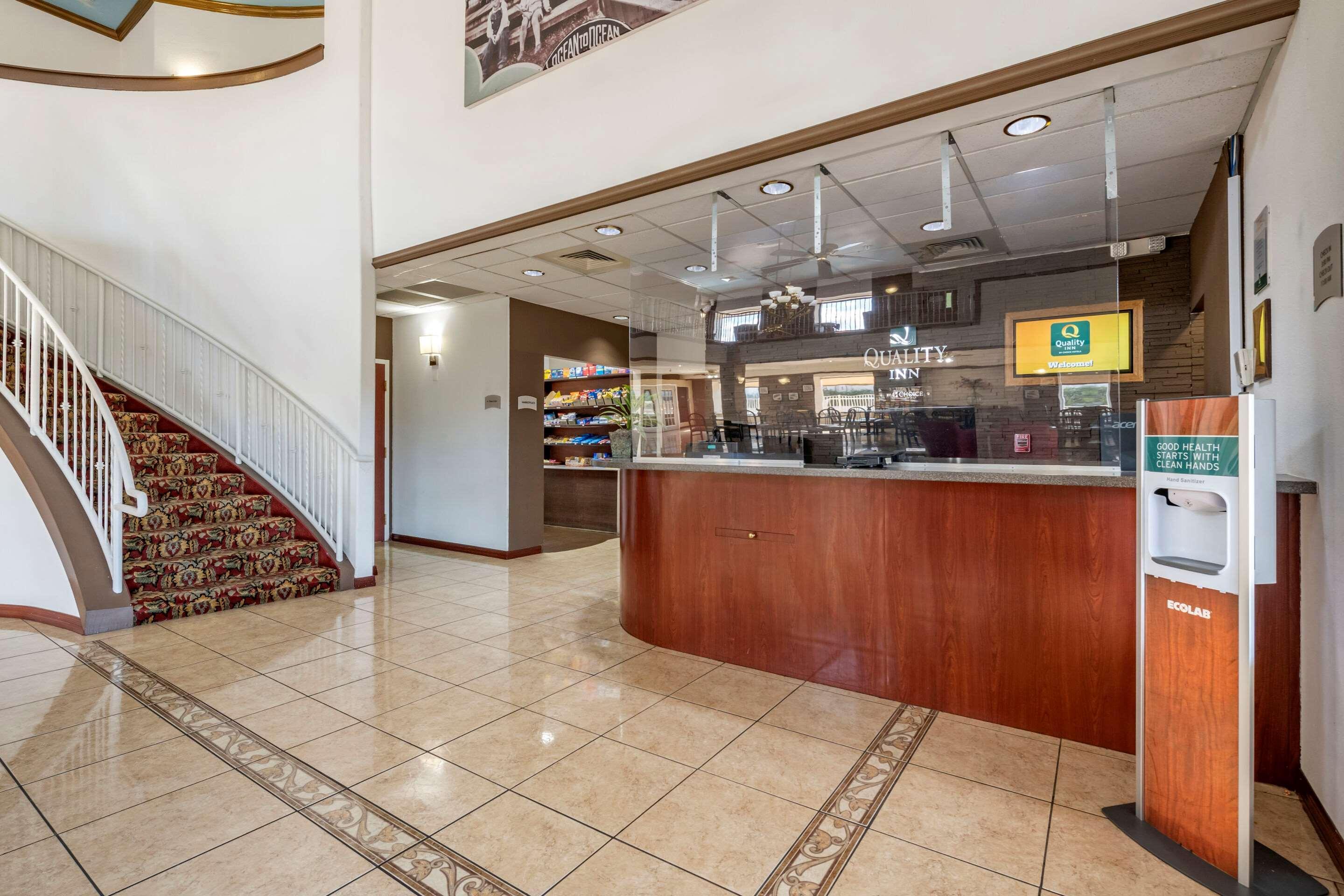 Quality Inn Zephyrhills-Dade City Kültér fotó